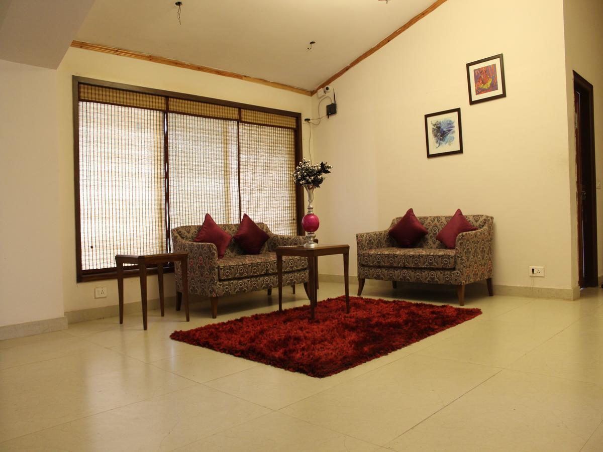 Oyo 2531 Hotel Una Comfort Misty Oak Nainital Eksteriør bilde