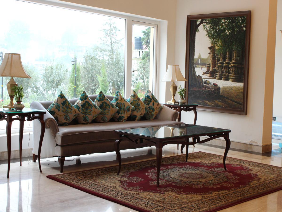 Oyo 2531 Hotel Una Comfort Misty Oak Nainital Eksteriør bilde